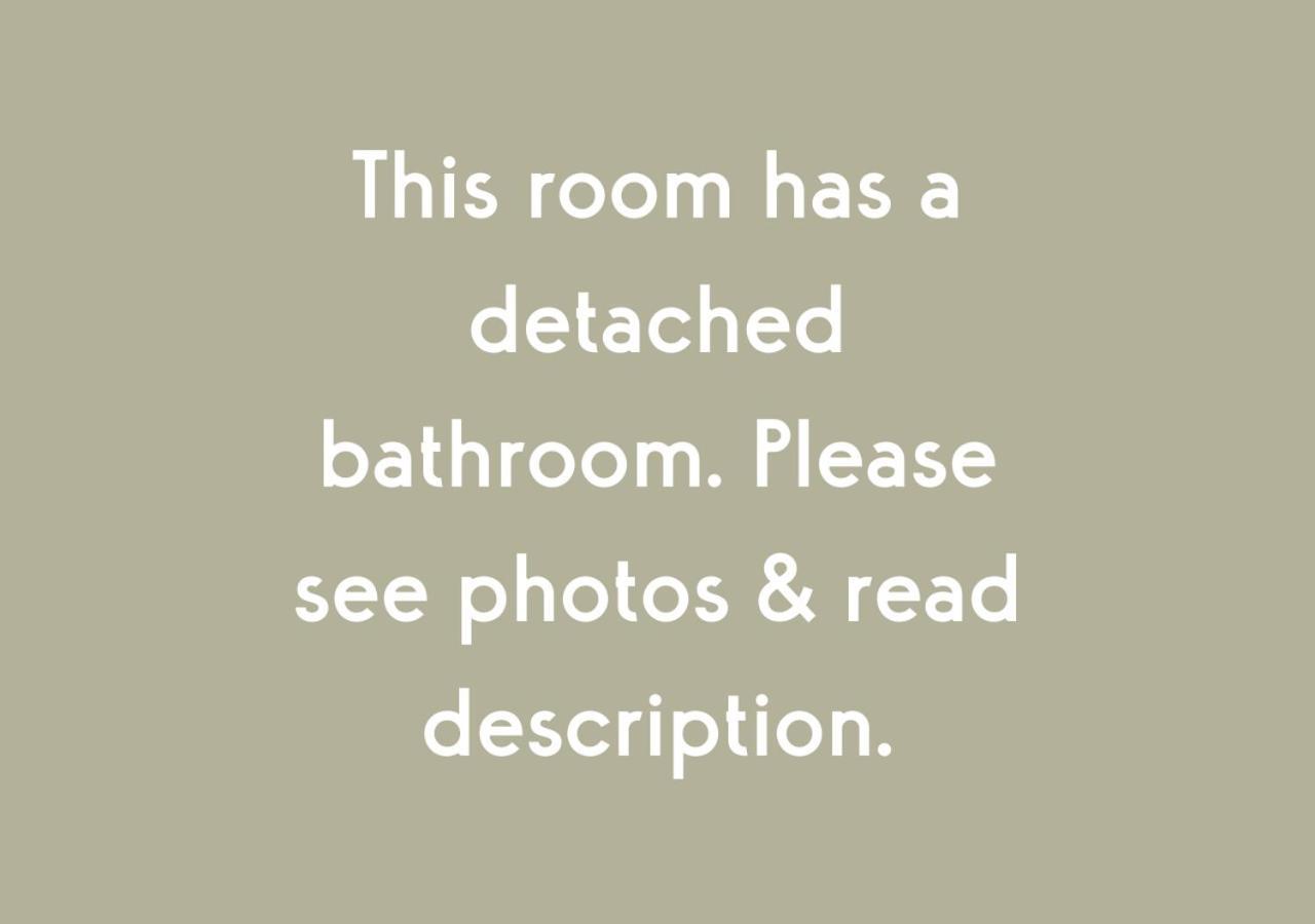 Standard Suite,1656258847:JPEG