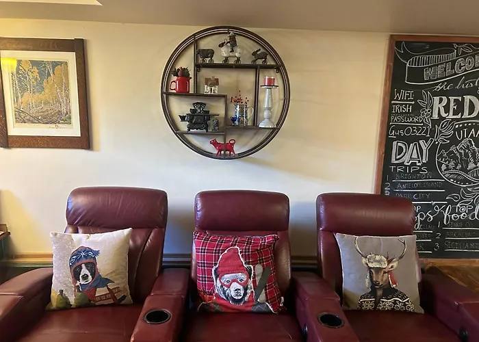 Vacation rental: Guest Suite At The Red House Basement Attached With Private Entrance